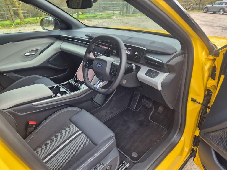 2024 Ford Capri Extended Range 77kWh Select Auto 5dr HATCHBACK Electric Automatic