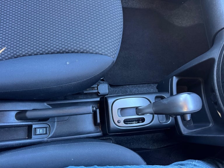 2006 Nissan Note 1.6 16v SE 5dr MPV Petrol Automatic