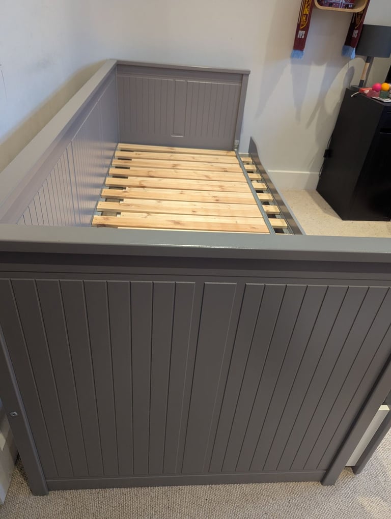 IKEA Hemnes Daybed - single/double/sofa