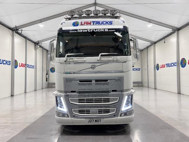 Volvo FH 500 GTXL 6x2 Midlift Tractor Unit