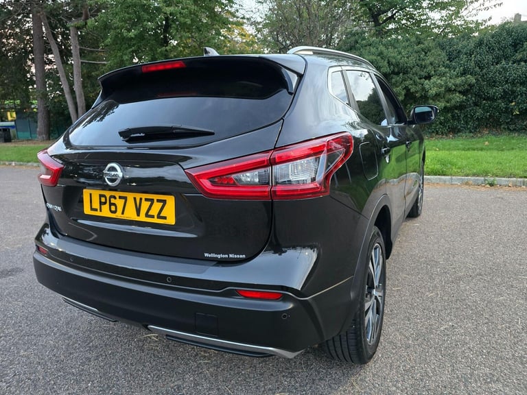 2018 Nissan Qashqai 1.5 dCi N-Connecta SUV 5dr Diesel Manual Euro 6 (s/s) (115 ps) HATCHBACK Dies...