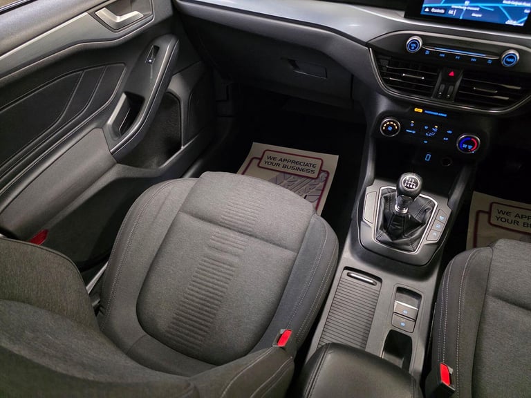 FORD FOCUS 1.0 T EcoBoost Active White Manual Petrol WARRANTY 12 MONTHS MOT