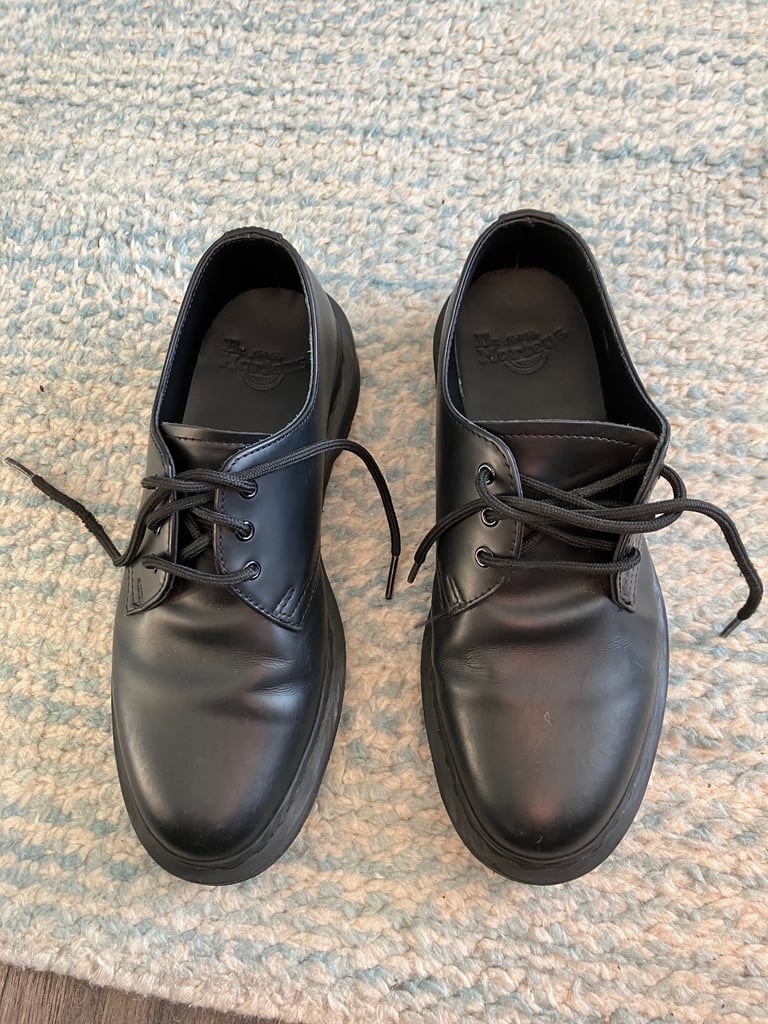 image for size 6  Dr Martens shoes.