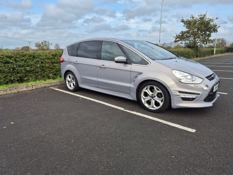 image for 2014 Ford S Max