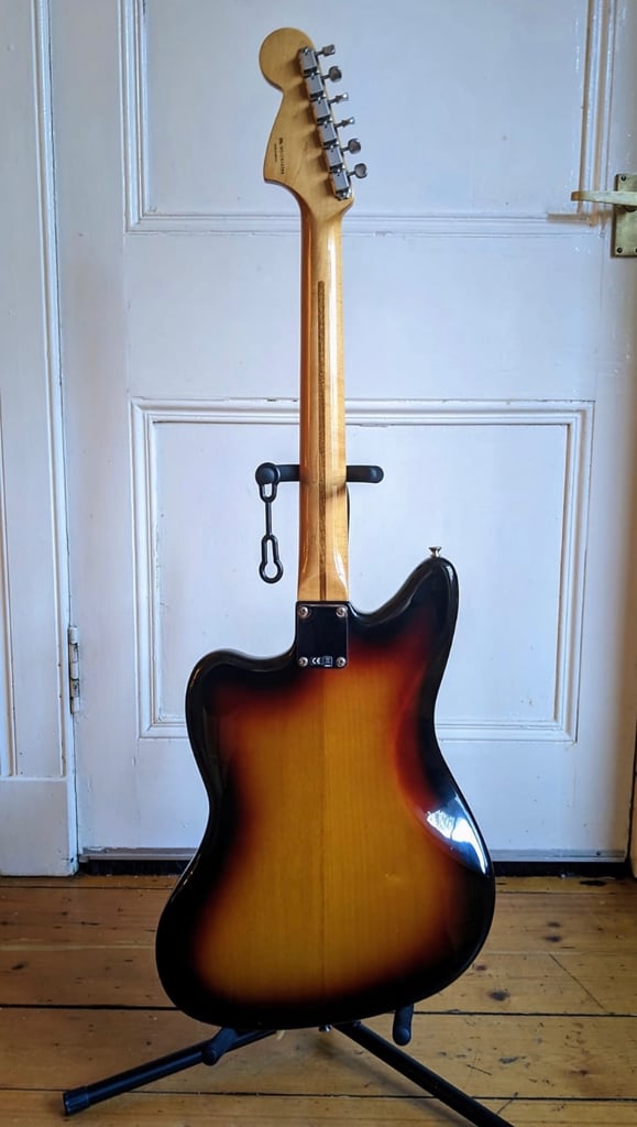 Fender Jaguarillo (2013) - 3 Color Sunburst