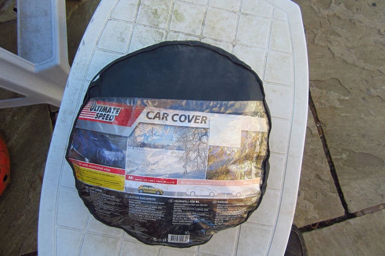 Ultimate speed car cover for Medium sized car