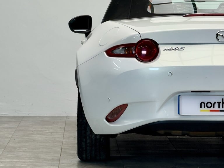 2017 Mazda MX-5 1.5 SKYACTIV-G Sport Nav Convertible 2dr Petrol Manual Euro 6 (131 ps) Convertibl...