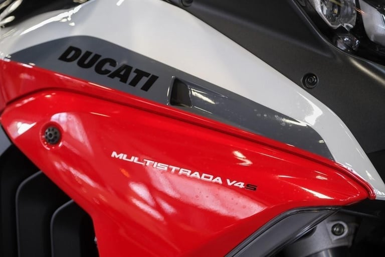 Ducati Multistrada V4 S Sport Includes Panniers