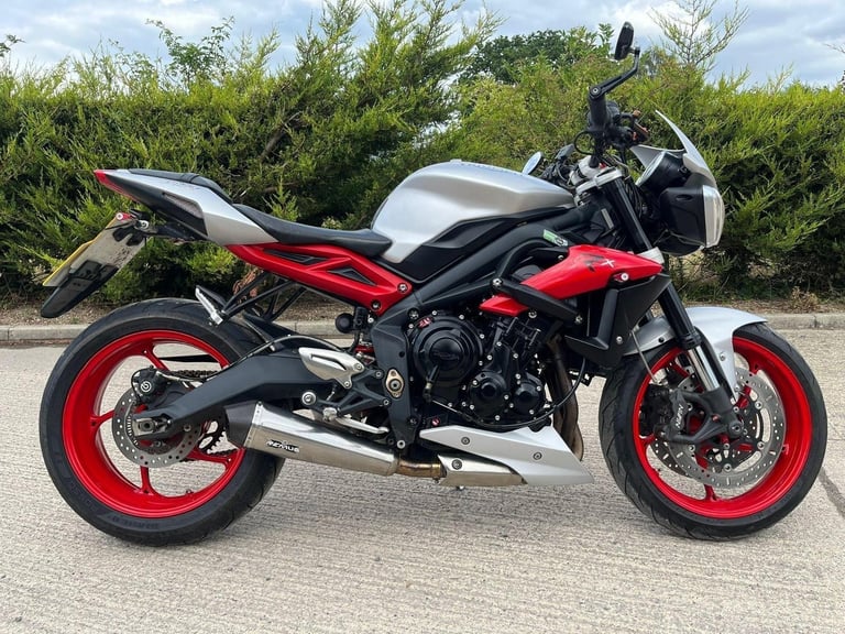 2015 64 TRIUMPH STREET TRIPLE 675 RX 675R NAKED R NEW MOT HPI CLEAR