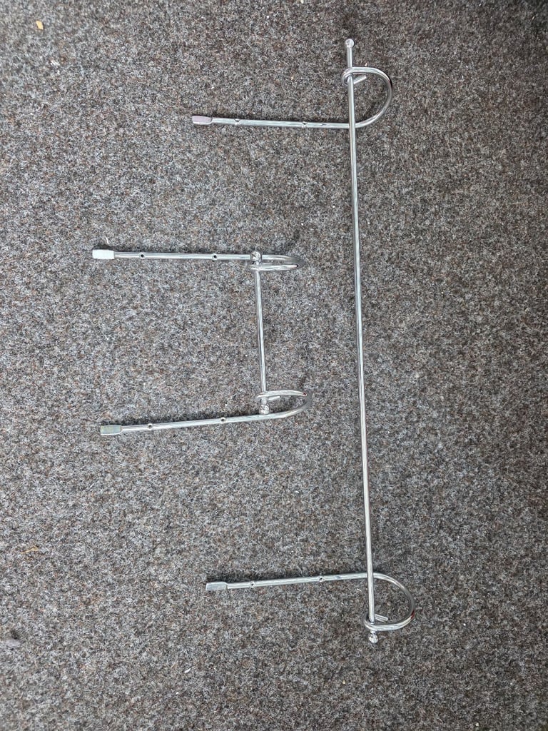 image for Chrome toilet roll and towel holder