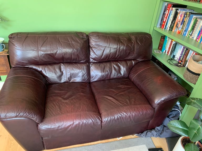 2/3 seater red/brown leather sofa 