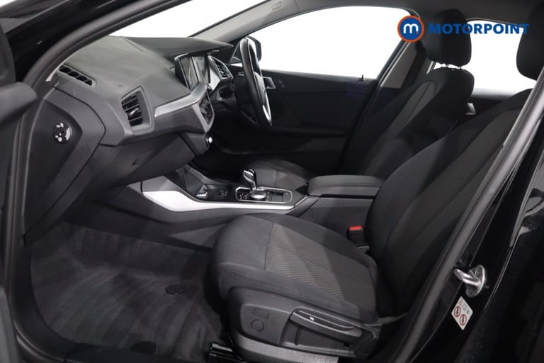 2024 BMW 1 Series 118i [136] SE 5dr Step Auto [Live Cockpit Pro] Hatchback Petrol Automatic