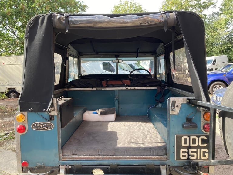1969 Land Rover SERIES 11 2A 2286cc DIESEL 88" SWB CANVAS / RAG TOP (CLASSIC CAR