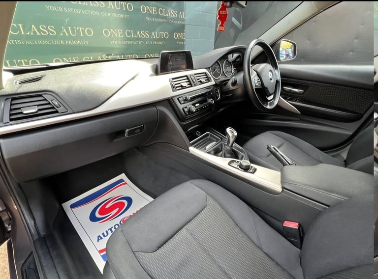 BMW, 3 SERIES, Saloon, 2012, Manual, 1995 (cc), 4 doors