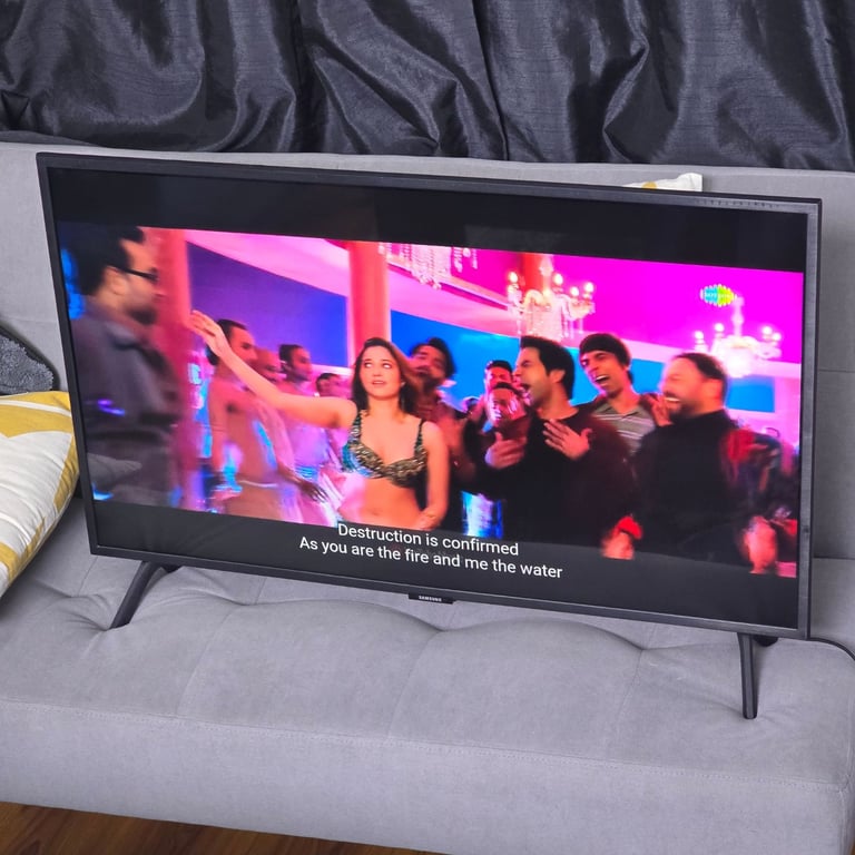 Samsung TV QLED smart slim 