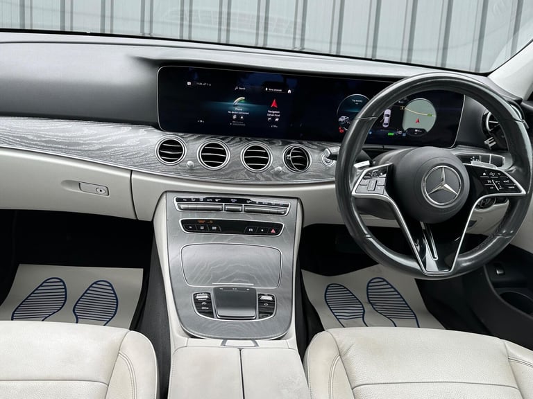 2021 Mercedes-Benz E Class 2.0 E300de 13.5kWh AMG Line Night Edition (Premium Plus) G-Tronic+ Eur...