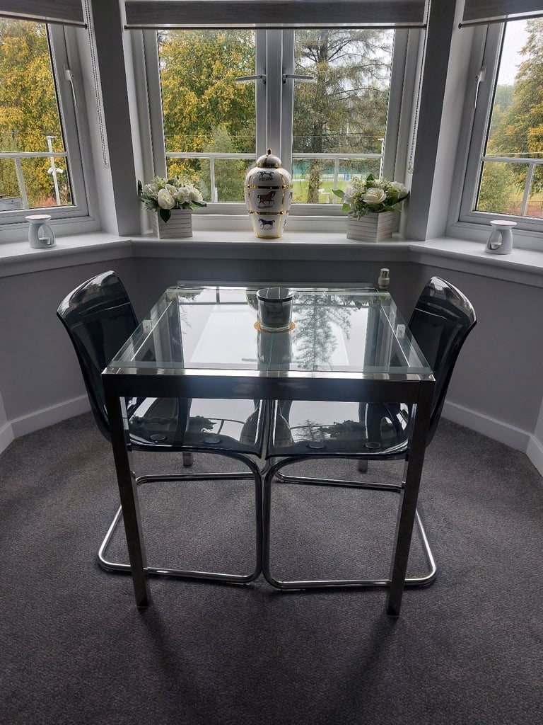 Glass Extending Table and Chairs