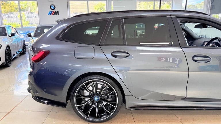 2022 BMW 3 Series 2.0 330e 12kWh M Sport Touring Auto Euro 6 (s/s) 5dr Estate PETROL/ELECTRIC Aut...