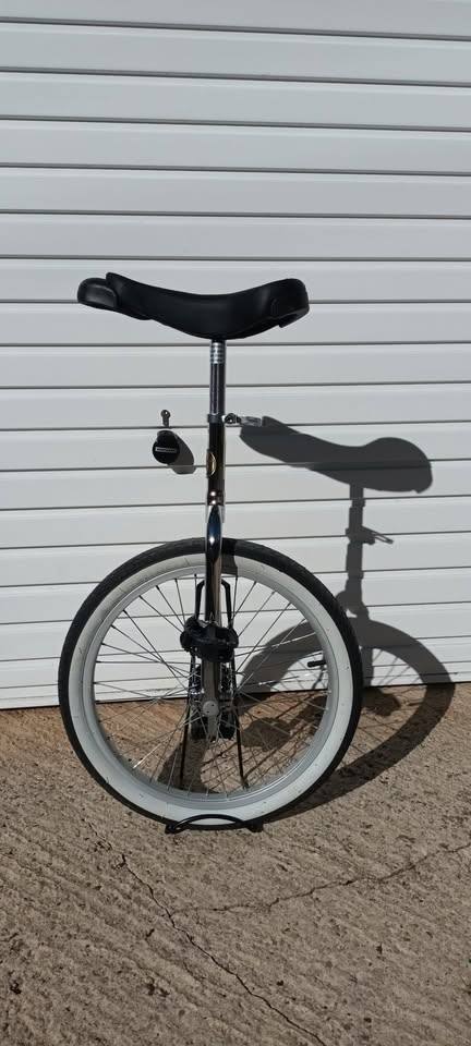 image for Unicycle - 20&quot; Trainer unicycle