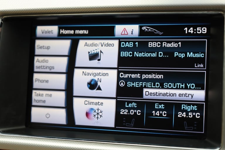 2013 '63' Jaguar XF 3.0 V6 Diesel Sportbrake Estate Premium Luxury + Rare Spec