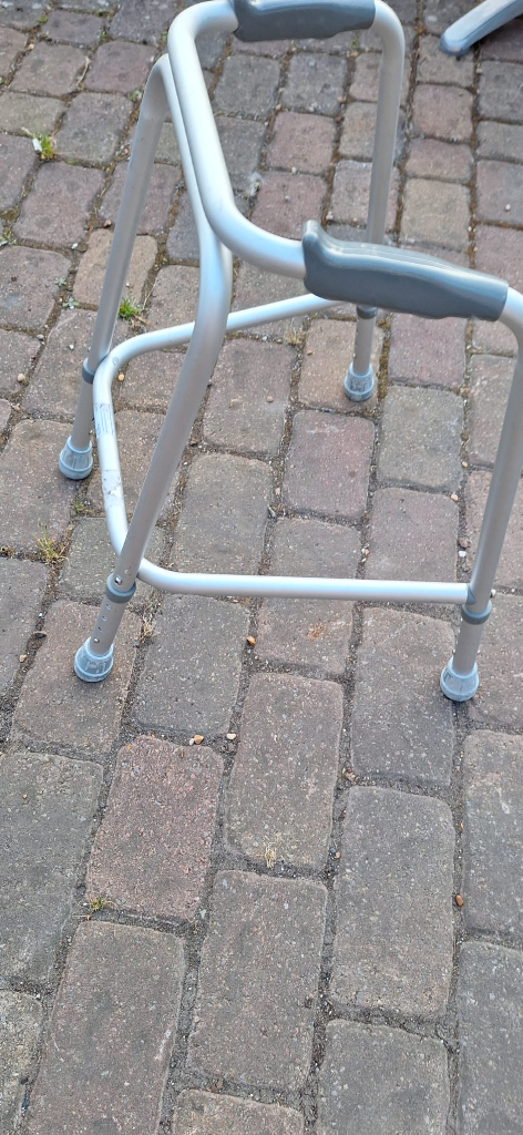 Child's Small Lightweight Zimmer Frame