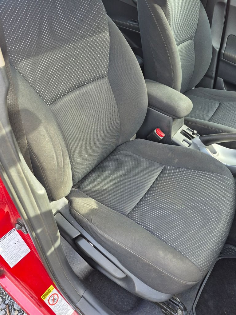 Toyota, AURIS, Hatchback, 2012, Manual, 1364 (cc), 5 doors