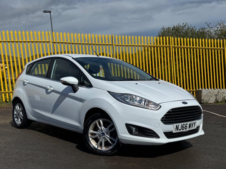 2016 Ford Fiesta 1.25 Zetec Euro 6 5dr HATCHBACK Petrol Manual