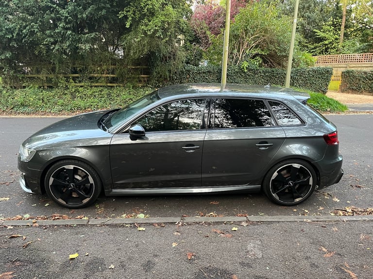 2015 AUDI RS3 SPORTBACK DSG QUATTRO 2.5 TSFI 5dr Daytona grey 
