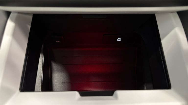 2025 Land Rover Defender 3.0 D350 X-Dynamic HSE 110 5dr Auto ESTATE DIESEL Automatic