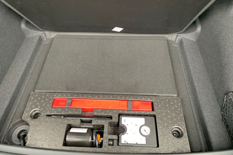 2025 MG MG4 125kW SE [Nav] EV 49kWh 5dr Auto Hatchback Electric Automatic