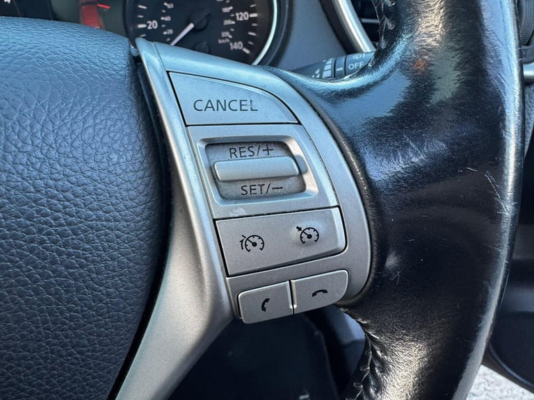 2017 Nissan Qashqai 1.5 dCi N-Connecta 2WD Euro 6 (s/s) 5dr HATCHBACK Diesel Manual