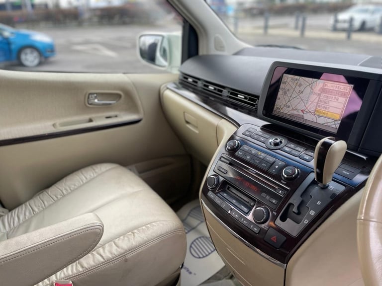 2006 NISSAN ELGRAND E51 AUTO
