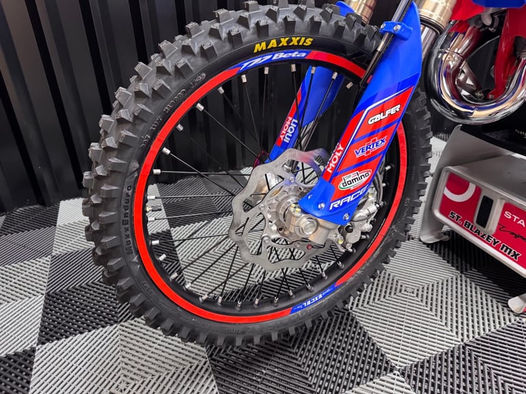 2026 BETA RR 125 RACE 2 STROKE ENDURO BIKE 