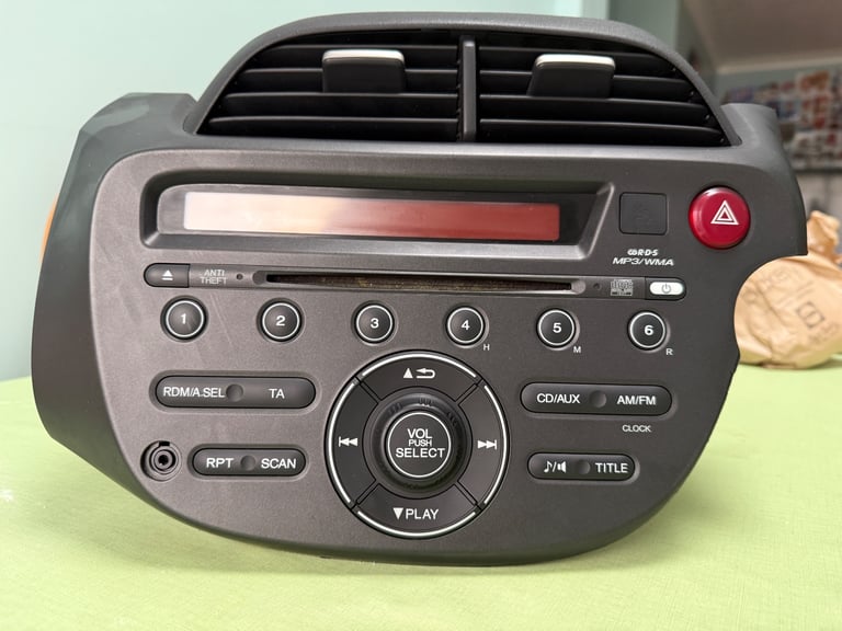 2012 Honda Jazz mk2 stereo 