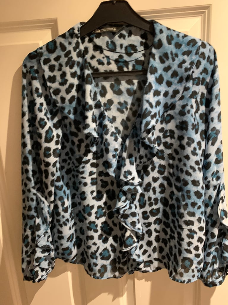 Zara New Blouse Size XS