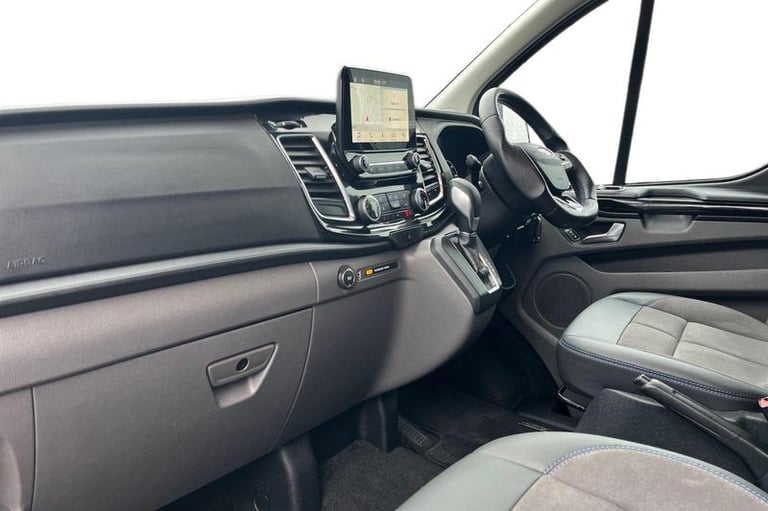 2019 Ford Transit Custom 2.0 EcoBlue 170ps Low Roof D/Cab Limited Van Auto PANEL VAN DIESEL Autom...