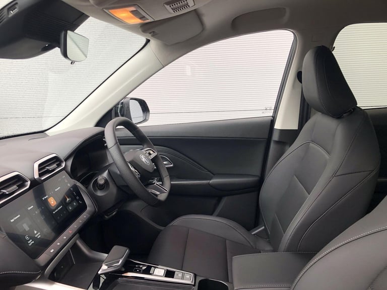 2025 MG MG ZS 1.5 Hybrid+ Trophy Auto Euro 6 (s/s) 5dr HATCHBACK Petrol/Electric Hybrid Automatic