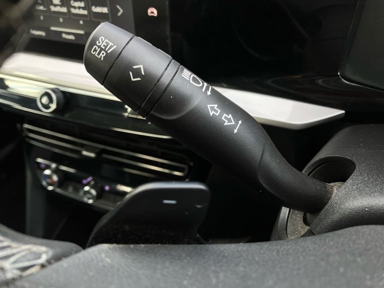 2022 Vauxhall Mokka 1.2 Turbo Elite Edition 5dr Auto SUV PETROL Automatic