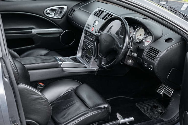 2002 Aston Martin Vanquish 2 + 2 COUPE PETROL Automatic