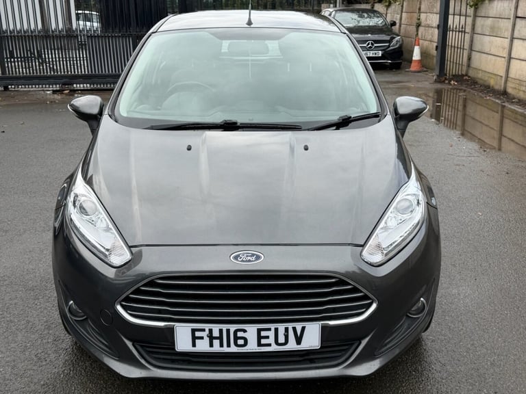 2016 Ford Fiesta 1.0T EcoBoost Zetec Hatchback 5dr Petrol Powershift Euro 6 (100 ps) Hatchback Pe...