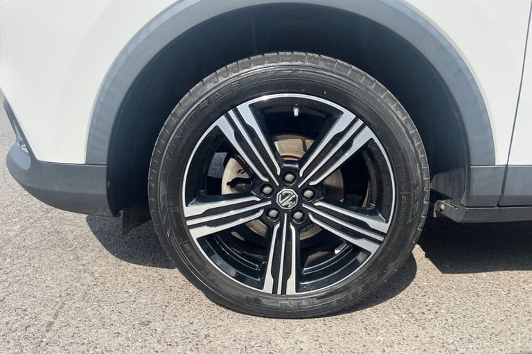 2020 20 MG MG ZS 1.5 VTI-TECH EXCLUSIVE SUV 5DR PETROL MANUAL EURO 6 (S/S) (106 