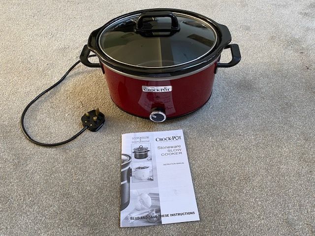 image for SLOW COOKER - MADE BY CROCK-POT 3.7L COMES WITH USER MANUAL & RECIPES