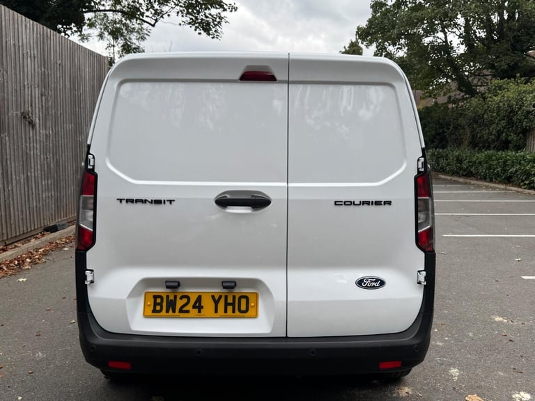 2024 Ford Transit Courier 1.5 EcoBlue Trend Van PANEL VAN DIESEL Manual