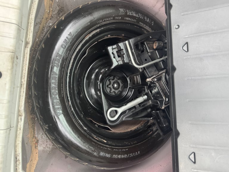 Toyota, PRIUS, Hatchback, 2011, Other, 1798 (cc), 5 doors