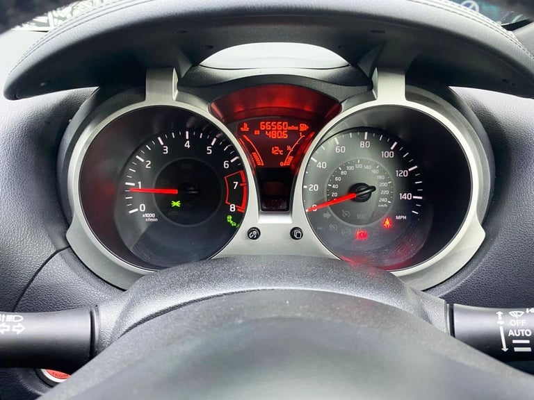 2017 Nissan Juke 1.2 DIG-T Tekna SUV 5dr Petrol Manual Euro 6 (s/s) (115 ps) HATCHBACK Petrol Manual