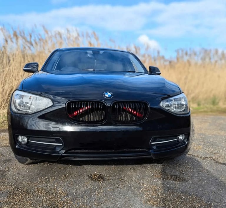 BMW, 1 SERIES, Hatchback, 2011, Manual, 1598 (cc), 5 doors