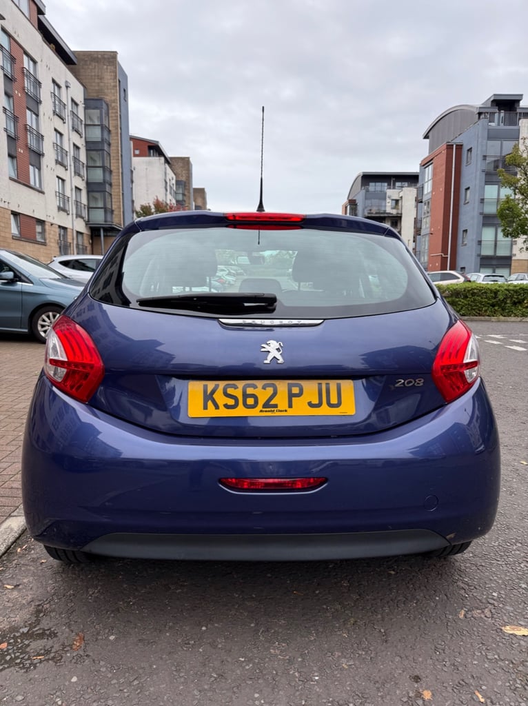 Peugeot 208 1.4 active   Low miles only 68k ✅  (unlike Ford Fiesta, and Vauxhall corsa)
