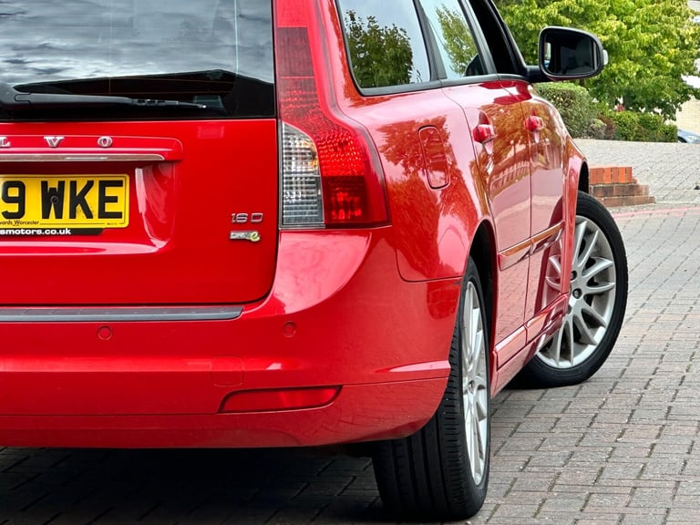 2009 Volvo V50 1.6D DRIVe SE Lux Euro 4 (s/s) 5dr ESTATE Diesel Manual