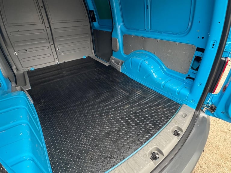 2010 Volkswagen Caddy Maxi 1.9TDI PD 104PS Van PANEL VAN DIESEL Manual