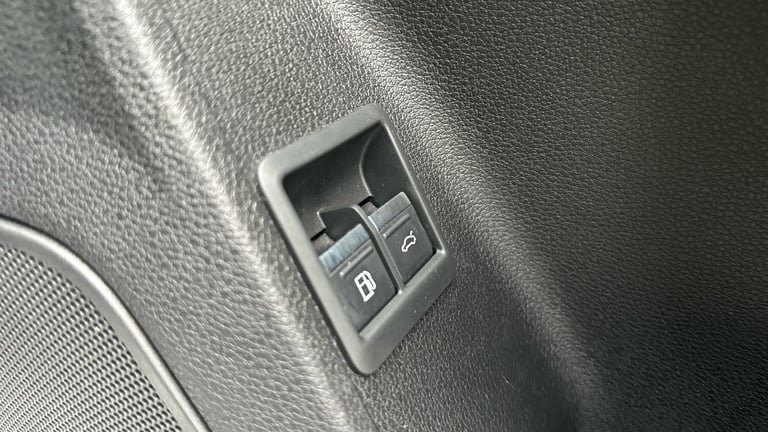 2024 Audi Q3 1.4 TFSIe 45 S line SUV 5dr Petrol Plug-in Hybrid S Tronic Euro 6 (s/s) 13k SUV Hybr...